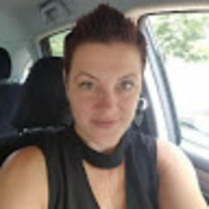Meet your Posher, Laurie